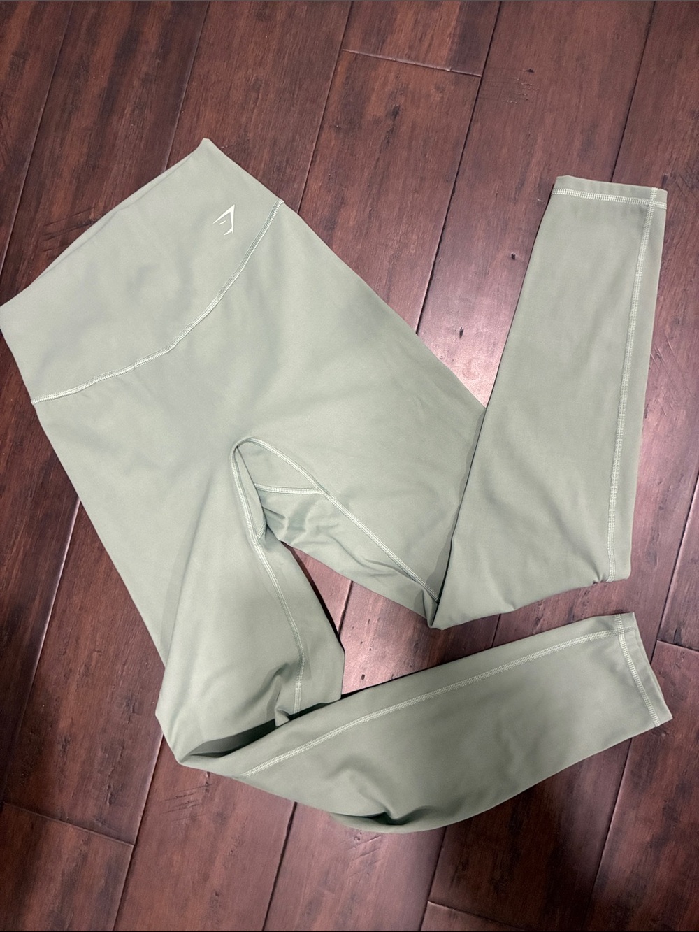 Gymshark Kids High-Rise Leggings in Sage Green